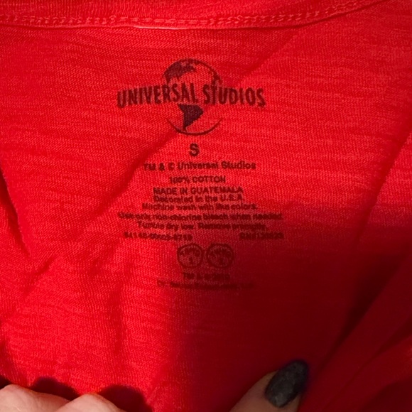 Red Future Thing Maternity Top - Small - Picture 4 of 4